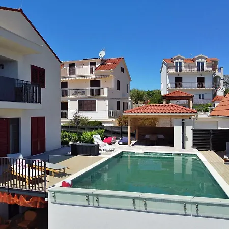 Viva-by The Sea-by The Pool By Interhome * Seget Vranjica